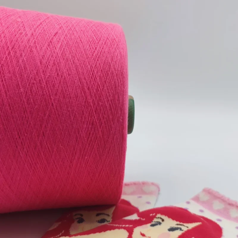 Sợi cotton mercerized chuyên dụng cho ngành sản xuất tất vớ xuất khẩu Ứng dụng sợi cotton mercerized dệt tất họa tiết Jacquard cao cấp