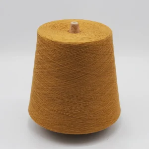 Sợi lanh polyester 30/1 màu vàng đất Sợi lanh polyester 30/1 màu vàng đất dạng ống