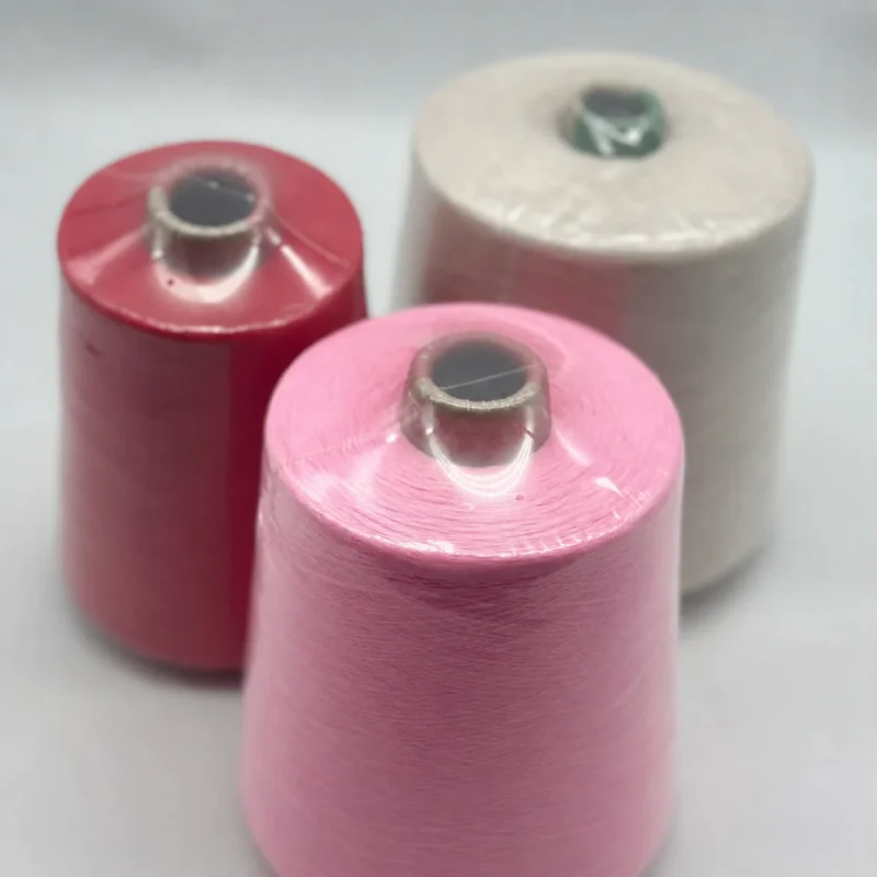 Cone sợi cotton chải kỹ màu tùy chỉnh Cone sợi cotton chải kỹ màu hồng đỏ trắng cho dệt kim