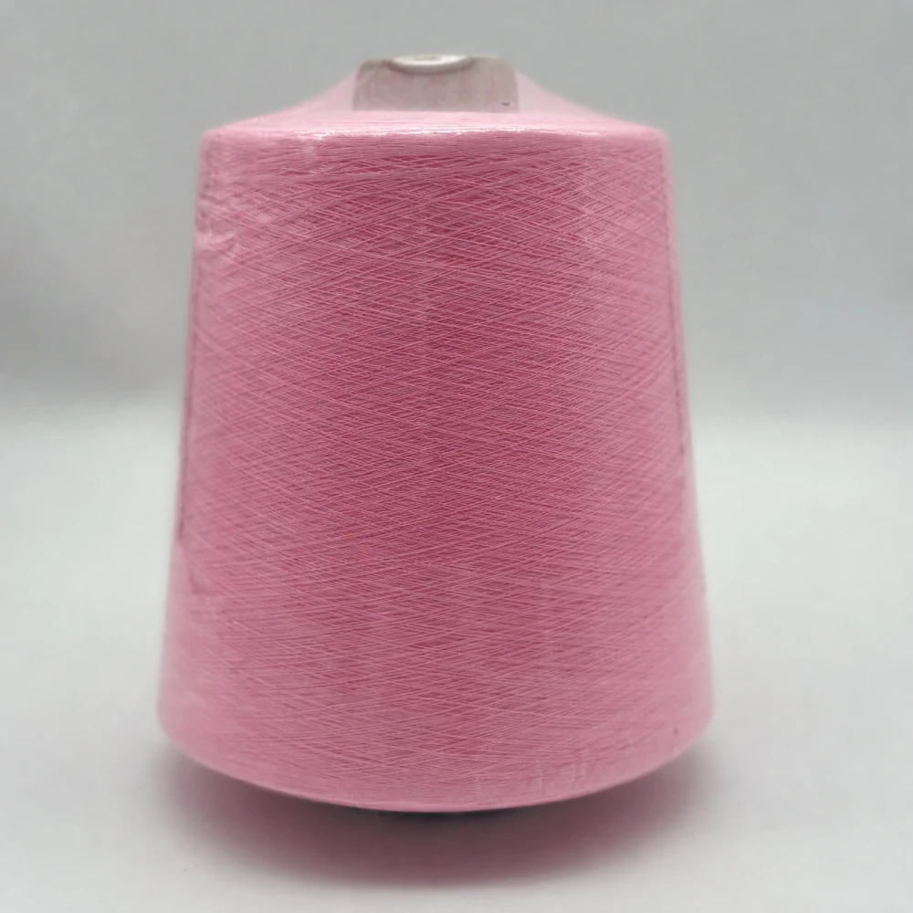 Cận cảnh sợi cotton combed 32/1 màu hồng cho dệt kim