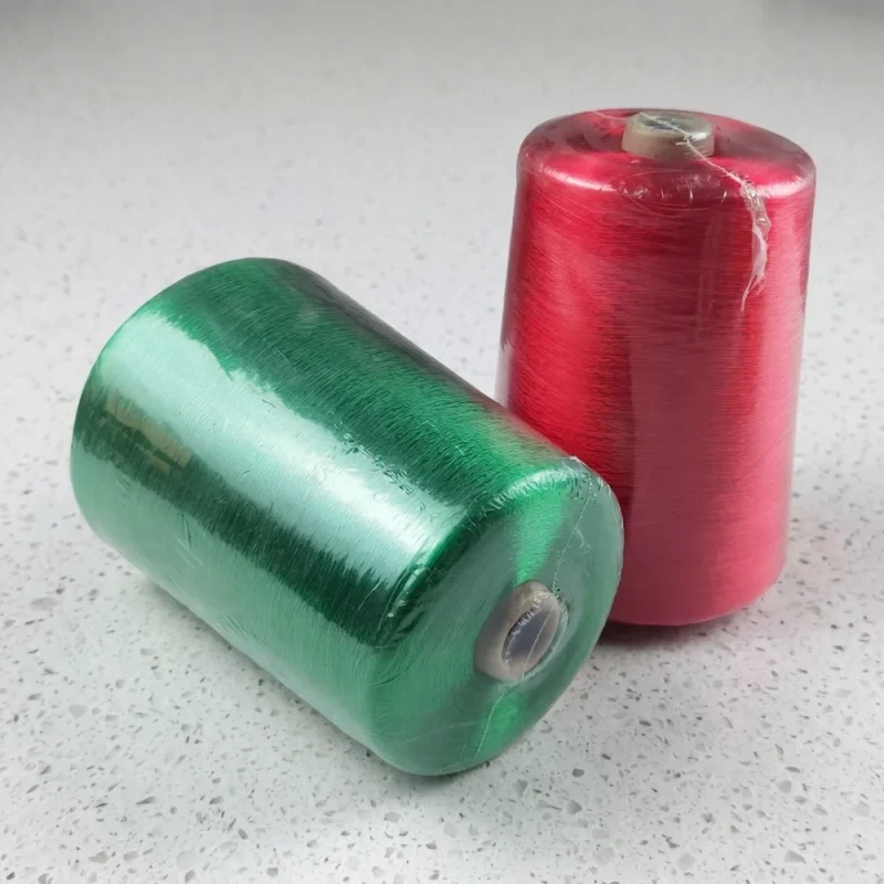 Sợi viscose filament 300D/1 màu xanh đỏ Sợi viscose filament 300D/1 màu xanh và đỏ cho thêu