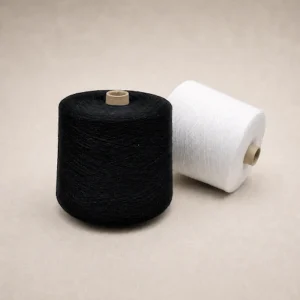 Sợi cotton Ne 21s1 màu đen và trắng Cone sợi cotton Ne 21s/1 màu đen và trắng cho máy dệt tất