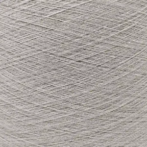 Bề mặt sợi cotton màu trắng xám Cận cảnh sợi cotton chải kỹ Ne 8S/1 màu trắng xám