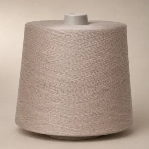 Sợi Cotton Chải Kỹ Ne 212 Màu Be Nhạt Cuộn sợi cotton chải kỹ Ring Spun Ne 21/2 màu be nhạt