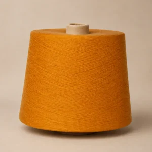 Sợi Cotton Mercerized JC60S2 Màu Vàng Cam Sợi cotton mercerized JC60S/2 màu vàng cam, quấn cone đơn với bề mặt sợi rõ nét