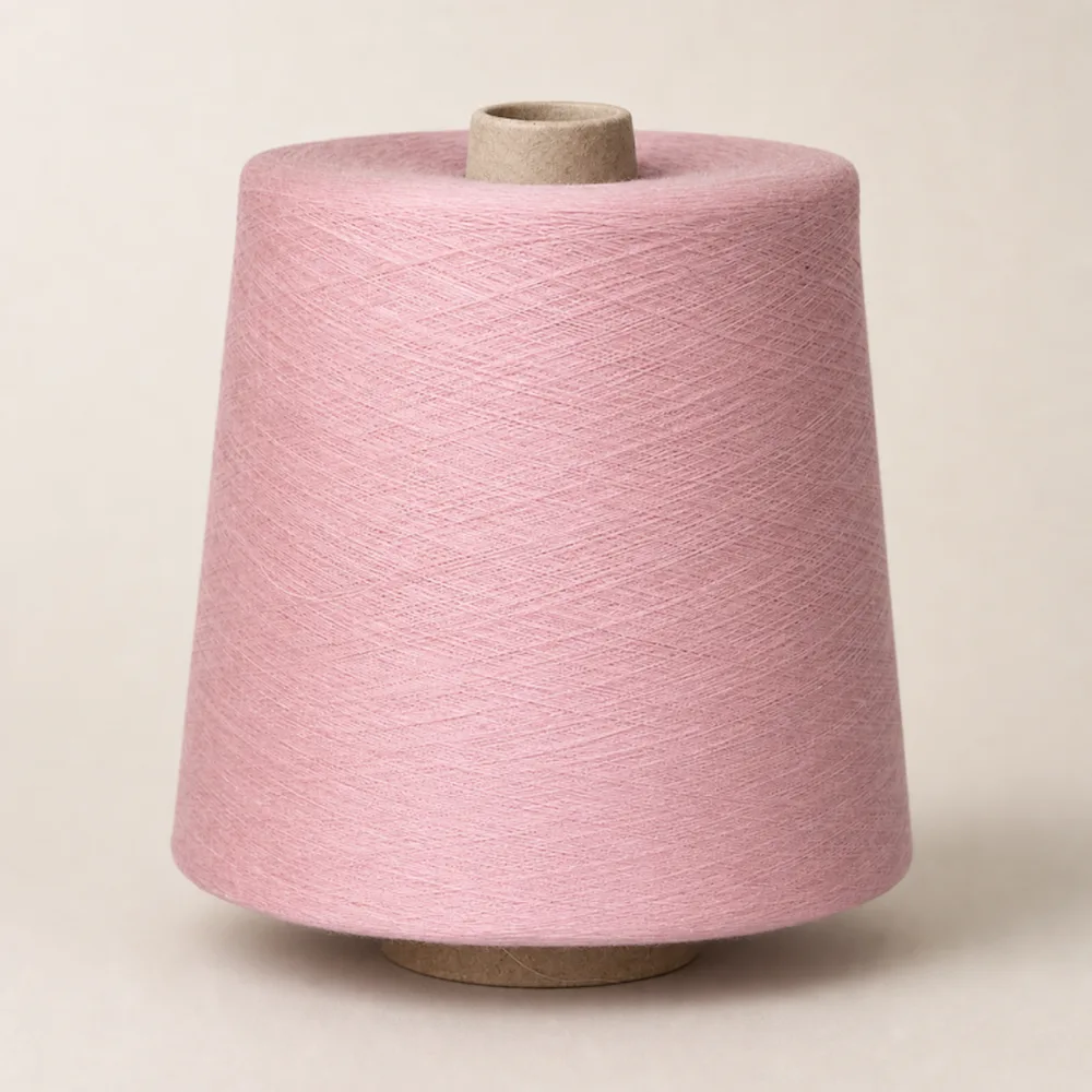 Cuộn sợi cotton ring spun compact màu hồng dạng cone