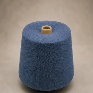 Sợi cotton melange 100% cho dệt tất Cuộn sợi cotton melange 100% màu xanh dùng cho dệt tất