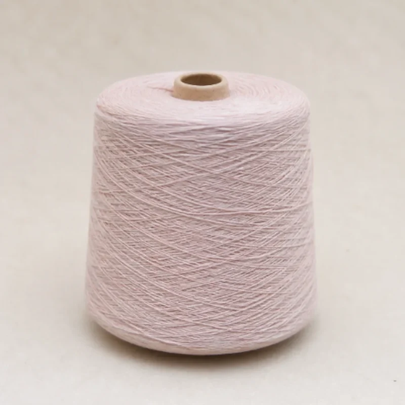 Sợi cotton mercerized JC60S1 màu hồng nhạt Cone sợi cotton mercerized JC60S/1 màu hồng nhạt trên nền trung tính